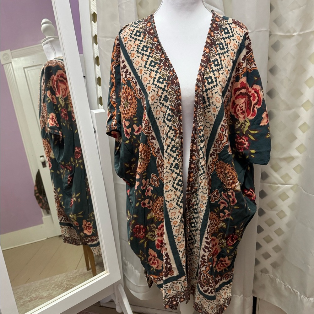 Angie Multicolor Floral Kimono